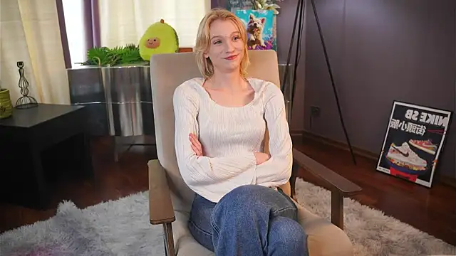 GildaThurgood online show from 04-10-26, 05:34