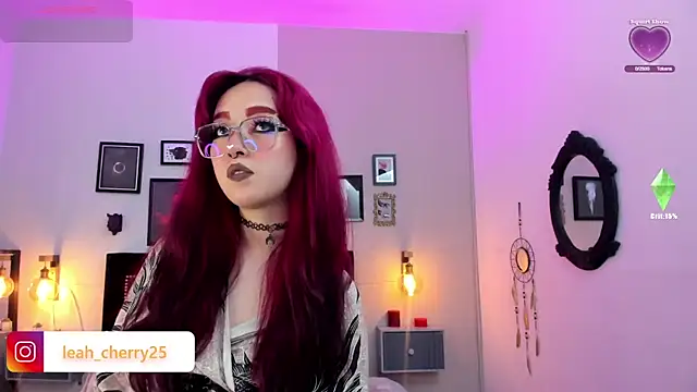 Leah cherry online show from 06-17-26, 09:16