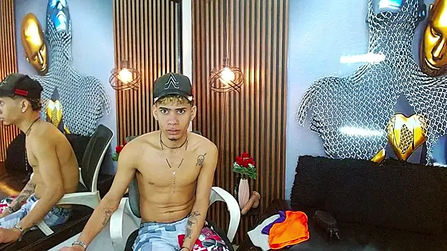 Skinny cute Alyer online show from 06-04-26, 03:01