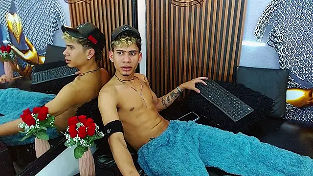 Skinny cute Alyer online show from 06-14-26, 02:30