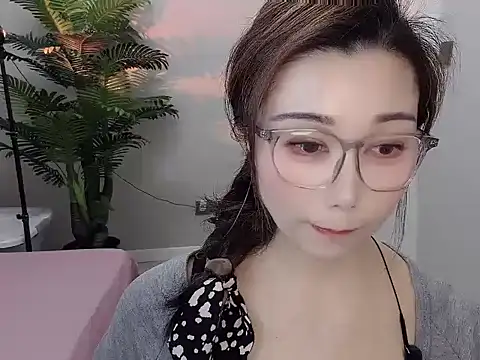 Yunxi- online show from 04-27-26, 01:47