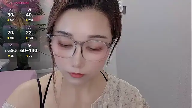 Yunxi- online show from 05-08-26, 01:49