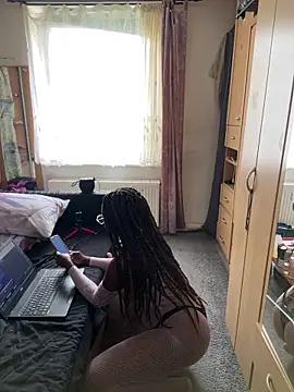 Alejalozano online show from 04-12-26, 11:48