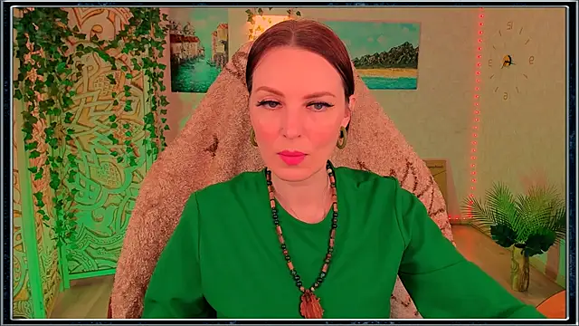 Snapshot of LanaRadiance chatting on 06-24-26, 01:43 LanaRadiance online show from 06-24-26, 01:43