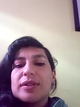 Snapshot of diosa_gil chatting on 05-18-26, 10:37 diosa gil online show from 05-18-26, 10:37