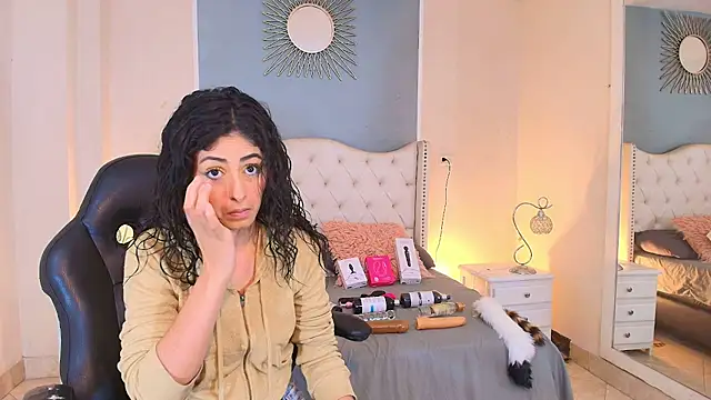 elizabeth santos1 online show from 07-07-26, 08:35