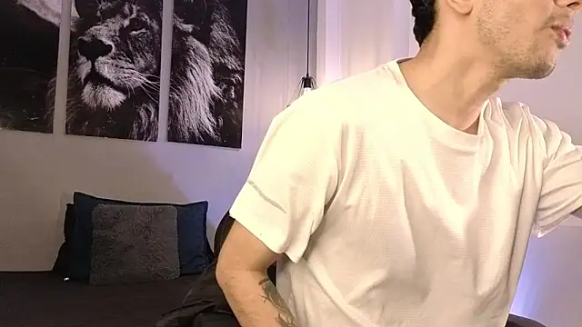 Zack isback online show from 04-23-26, 07:38