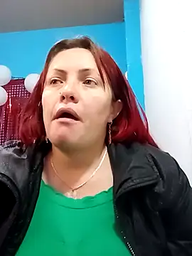 carolinhe26 online show from 04-20-26, 01:03