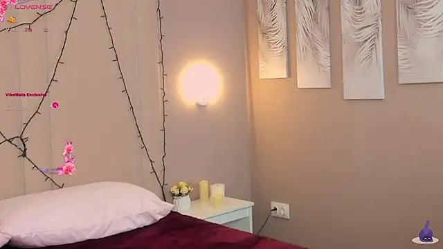 Liacandy  online show from 04-13-26, 09:15