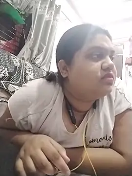 hotsilk21 online show from 06-15-26, 08:22