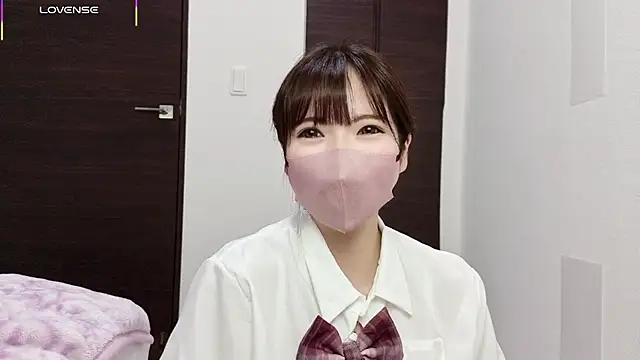 Snapshot of -Moka-1212- chatting on 04-10-26, 07:18 -Moka-1212- online show from 04-10-26, 07:18