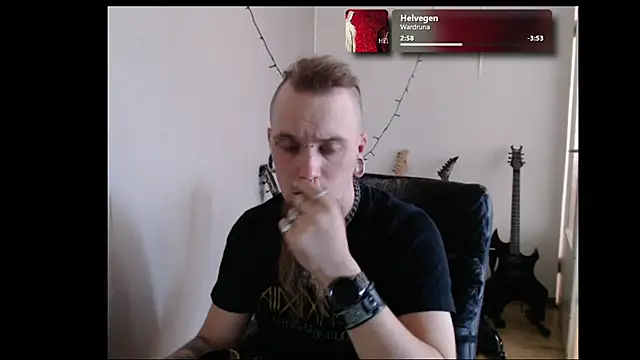 THatRandomMetalHead online show from 06-12-26, 03:33