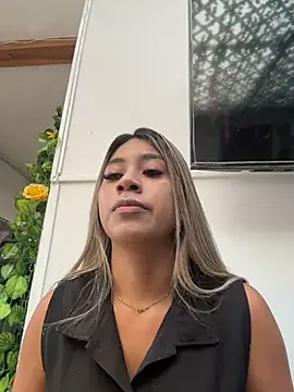 Kimmiebellarie online show from 06-25-26, 12:31