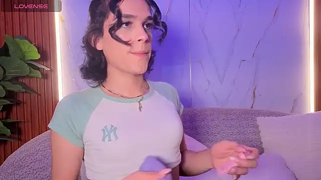 Snapshot of valerysofia_vg chatting on 05-07-26, 07:30 valerysofia vg online show from 05-07-26, 07:30