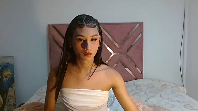 Snapshot of blair_wiloss chatting on 04-18-26, 02:15 blair wiloss online show from 04-18-26, 02:15