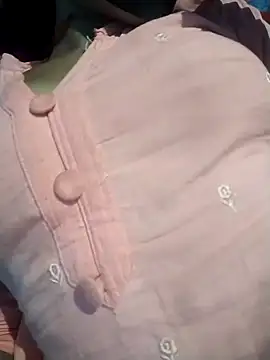 143hotgirl online show from 04-15-26, 04:58