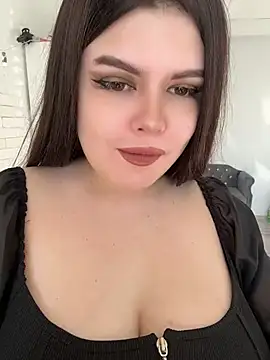 Snapshot of AmeliaBronze chatting on 04-18-26, 02:15 AmeliaBronze online show from 04-18-26, 02:15