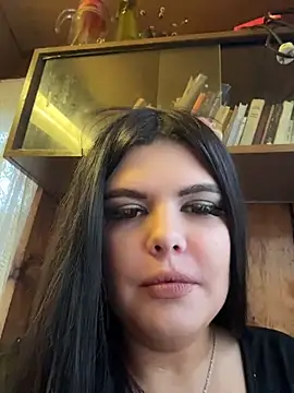 Snapshot of AmeliaBronze chatting on 05-29-26, 12:47 AmeliaBronze online show from 05-29-26, 12:47