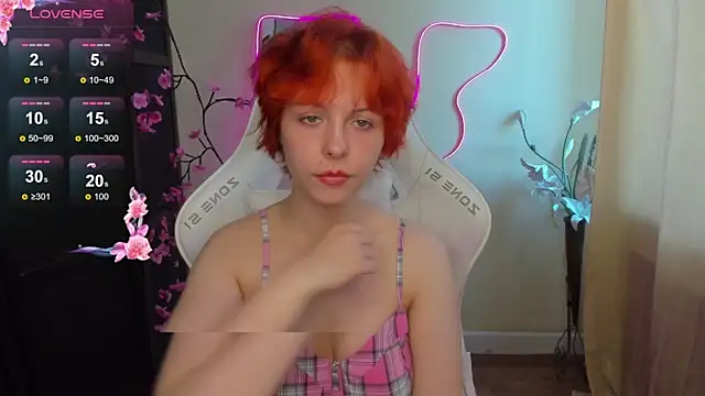 InfernoKitten online show from 06-05-26, 06:52
