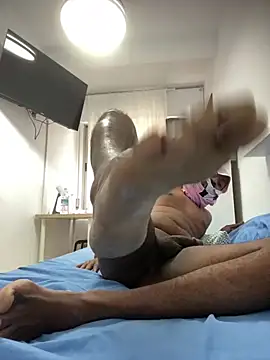 Turykyan online show from 04-12-26, 01:05