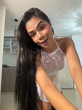 MauraGrayy online show from 05-07-26, 10:26
