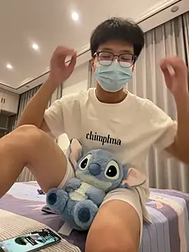 Yalotutu online show from 06-25-26, 03:27