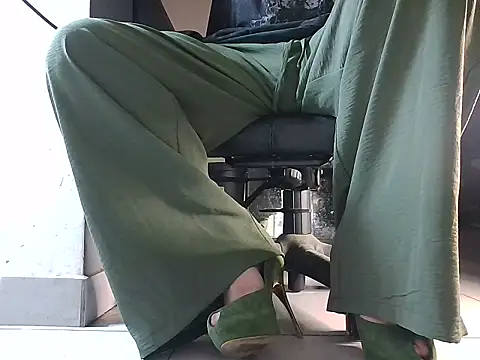 jelesaime online show from 04-21-26, 08:01