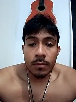 Snapshot of sade94 chatting on 07-26-26, 03:36 sade94 online show from 07-26-26, 03:36