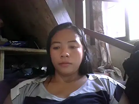 Snapshot of pinayysimple chatting on 04-28-26, 01:04 pinayysimple online show from 04-28-26, 01:04