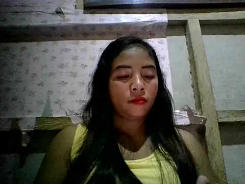 Snapshot of pinayysimple chatting on 05-23-26, 01:48 pinayysimple online show from 05-23-26, 01:48