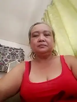 jeanyummytits online show from 06-04-26, 03:45