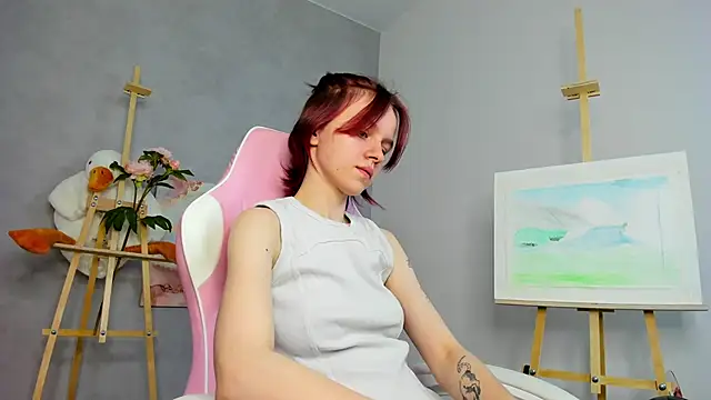 Snapshot of Milena_Milyan chatting on 05-28-26, 01:03 Milena Milyan online show from 05-28-26, 01:03