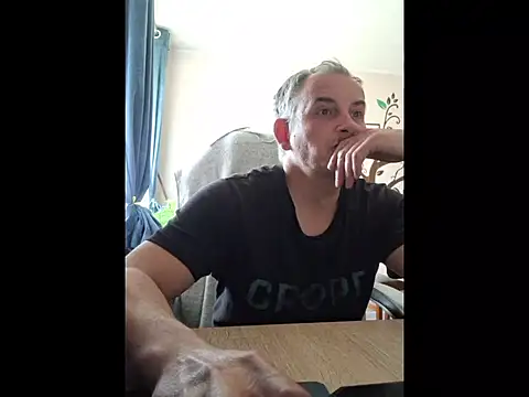 Piotr481 online show from 05-14-26, 03:52