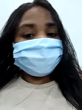 Snapshot of Me_Anya chatting on 04-15-26, 06:37 Me Anya online show from 04-15-26, 06:37