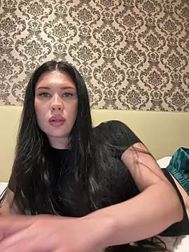 Snapshot of Theprovocateur chatting on 04-19-26, 04:28 Theprovocateur online show from 04-19-26, 04:28