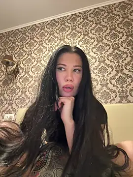 Snapshot of Theprovocateur chatting on 04-19-26, 06:10 Theprovocateur online show from 04-19-26, 06:10