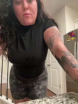 kittyykat767 online show from 06-26-26, 03:44