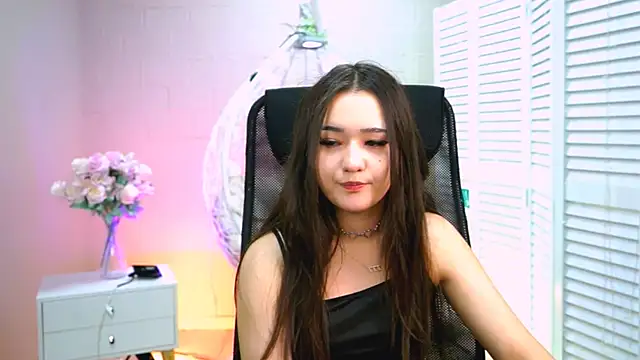 AmiMeow  online show from 04-28-26, 08:41