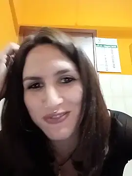 Snapshot of Jessica4398 chatting on 06-20-26, 11:40 Jessica4398 online show from 06-20-26, 11:40