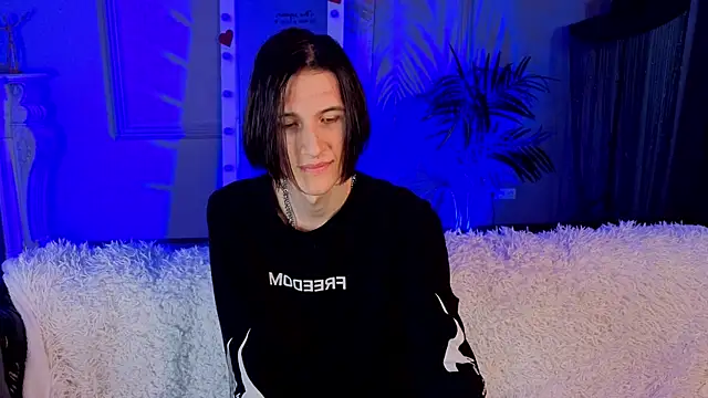 Klaude Jam online show from 04-14-26, 08:48