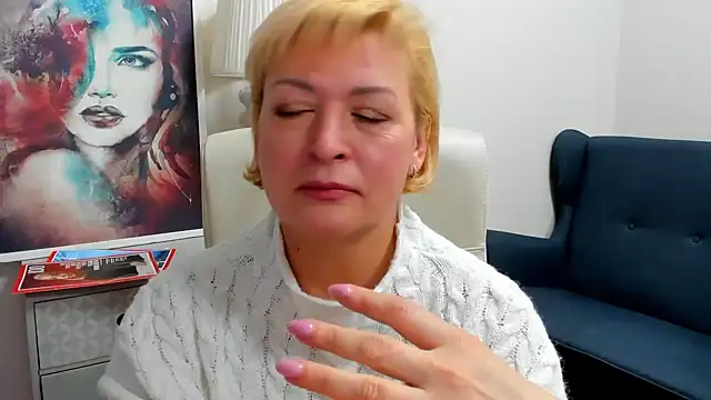 Snapshot of luna_xfantasy chatting on 04-14-26, 07:03 luna xfantasy online show from 04-14-26, 07:03