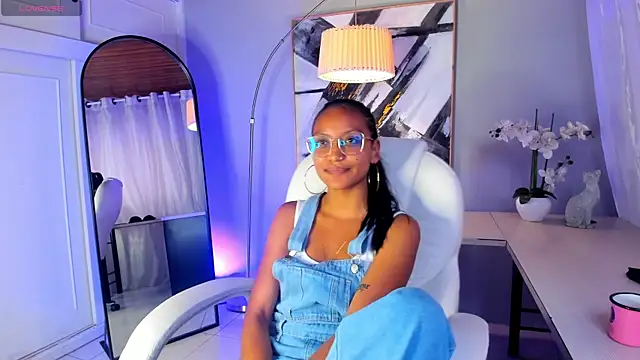 Snapshot of miel_ambar chatting on 04-17-26, 03:26 miel ambar online show from 04-17-26, 03:26