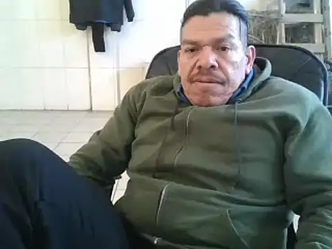 Oskr2024XXX online show from 02-12-25, 08:18