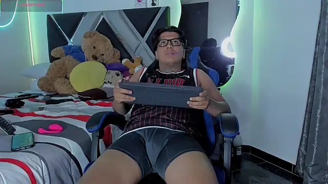 winniepooh 69 online show from 04-20-26, 04:37