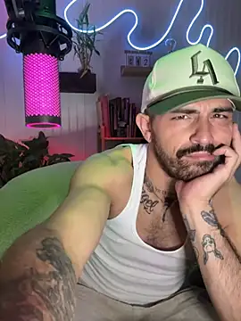 Snapshot of NickyThix chatting on 04-14-26, 04:07 NickyThix online show from 04-14-26, 04:07