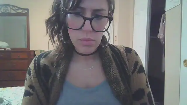Snapshot of VenusOfEden chatting on 04-18-26, 06:17 VenusOfEden online show from 04-18-26, 06:17