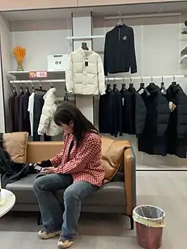 Snapshot of laolao2588 chatting on 04-15-26, 05:25 laolao2588 online show from 04-15-26, 05:25