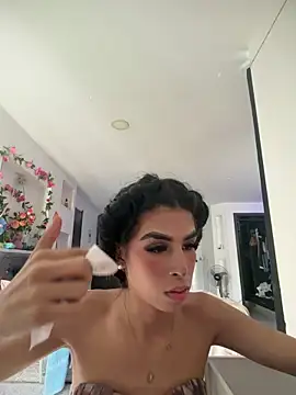 Snapshot of eingel_prince chatting on 06-06-26, 03:17 eingel prince online show from 06-06-26, 03:17