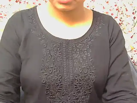 Snapshot of Avni-kumarii chatting on 05-26-26, 03:46 Avni-kumarii online show from 05-26-26, 03:46