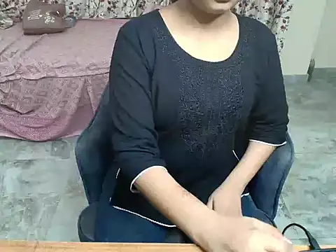 Snapshot of Avni-kumarii chatting on 06-04-26, 04:07 Avni-kumarii online show from 06-04-26, 04:07